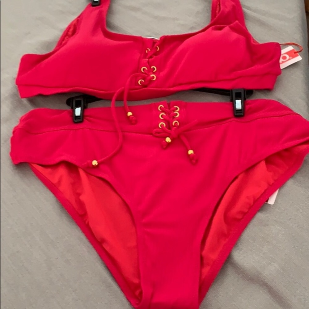 💥HOST PICk💥❤️SALE❤️3x Gorgeous Magenta 2pc Swimsuit